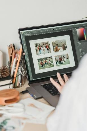 Behind the Scenes: How Online Color Prediction Algorithms Work